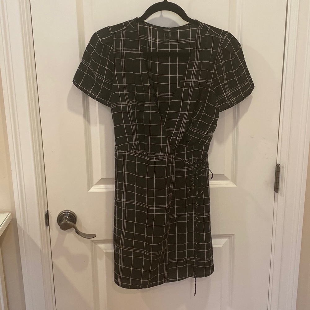Classic black wrap dress with grid print